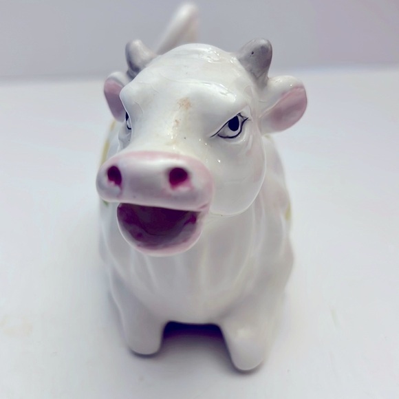 Vintage Old Ceramic Cow Creamer Laying Down Handpainted Flowers - Picture 2 of 9